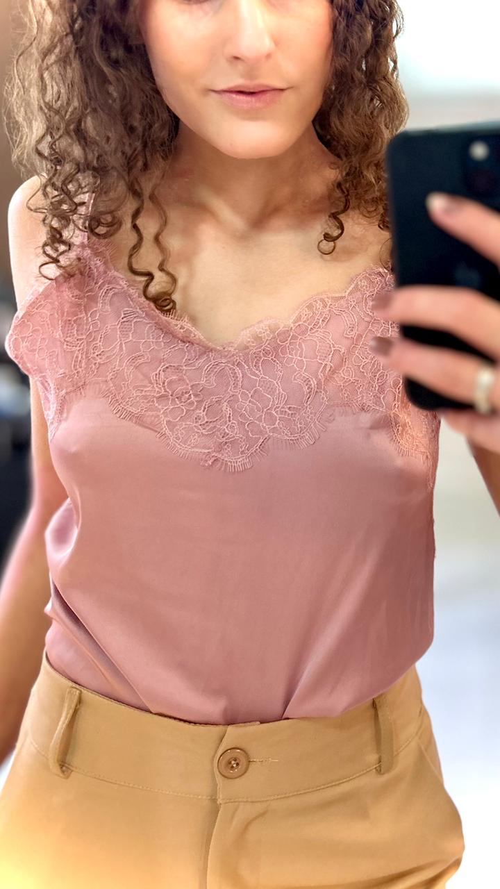 Blusa Acetinada Aura