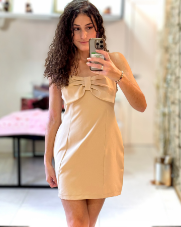 Vestido em alfaiataria Laço